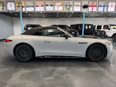 Used 2026 Mercedes-Benz Maybach SL 680 image 5