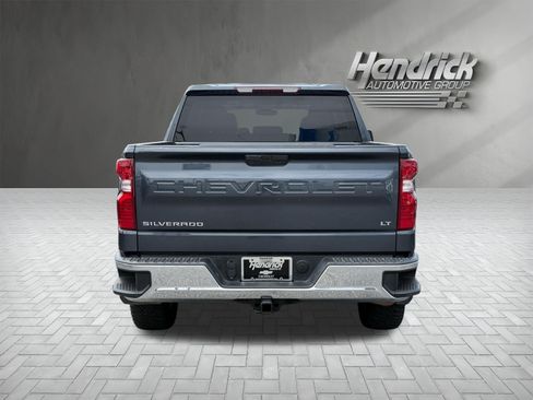 Used 2022 Chevrolet Silverado 1500 LT AWD/4WD image 10