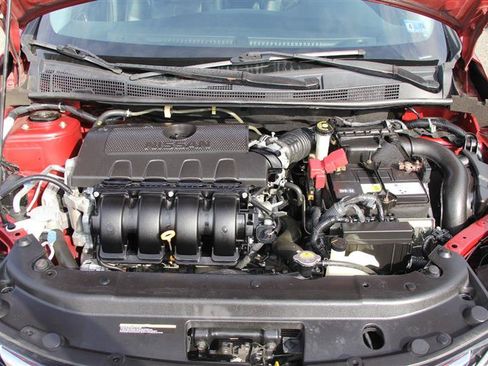 Used 2018 Nissan Sentra SR w/ Premium Package (P02) FWD image 11