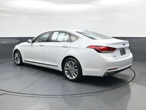 Used 2017 Genesis G80 3.8 RWD image 6