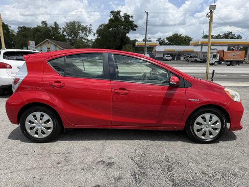 Used 2013 Toyota Prius C Two FWD image 8