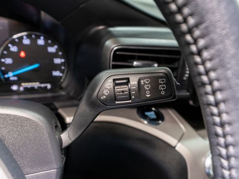 Used 2022 Ford Explorer XLT w/ Equipment Group 202A image 30