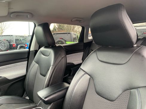 Used 2022 Jeep Compass Latitude w/ Convenience Group image 13