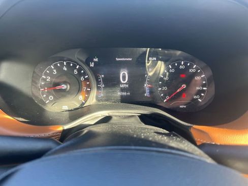 Used 2023 Jeep Compass Limited image 12