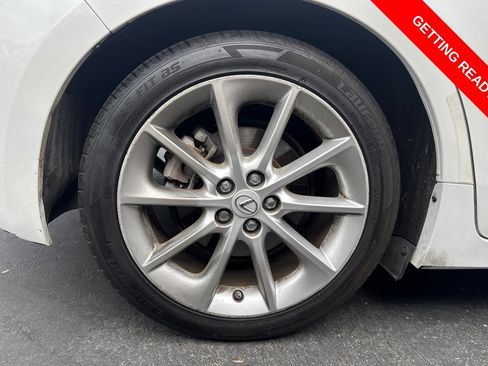 Used 2011 Lexus CT 200h Premium w/ Premium Audio Pkg FWD image 4
