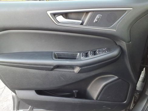 Used 2022 Ford Edge SEL w/ Convenience Package image 22