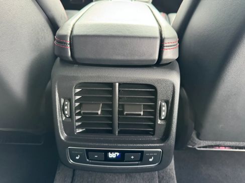 Used 2022 Audi RS e-tron GT w/ Year 1 Package image 20