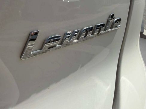 Certified 2023 Maserati Levante GT AWD/4WD image 39