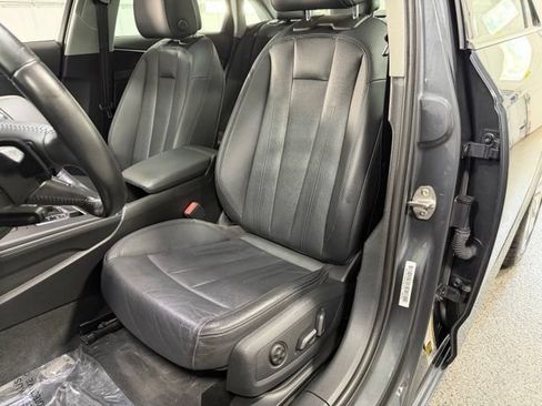Used 2017 Audi A4 2.0T Premium w/ Convenience Package AWD/4WD image 20