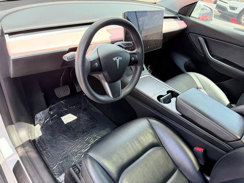 Used 2021 Tesla Model Y Long Range AWD/4WD image 12