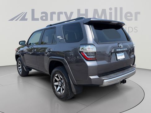 Certified 2023 Toyota 4Runner TRD Off-Road Premium w/ Moonroof Package AWD/4WD image 3