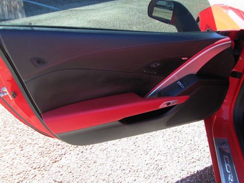 Used 2014 Chevrolet Corvette Stingray Z51 2dr Coupe w/ 3LT Preferred Equipment Group image 24