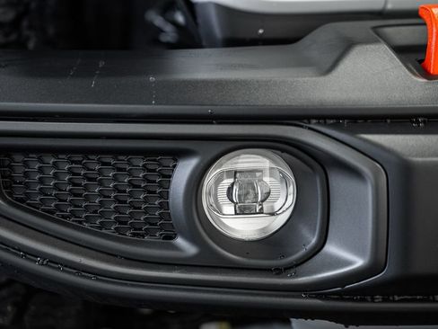 New 2026 Jeep Gladiator Mojave image 10