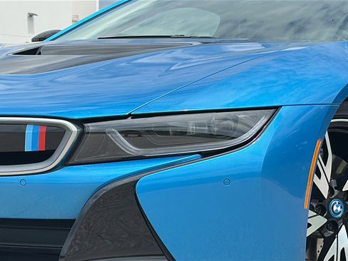 Used 2015 BMW i8 AWD/4WD image 4