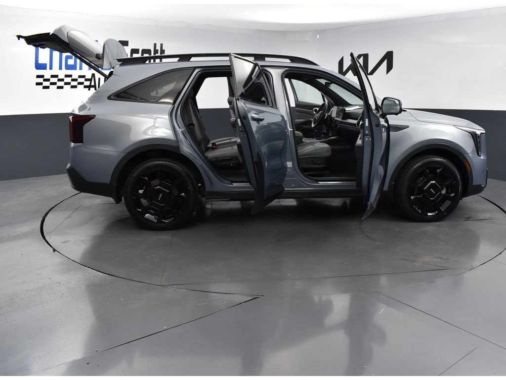 Certified 2024 Kia Sorento SX Prestige w/ Sage Leather Package AWD/4WD image 28