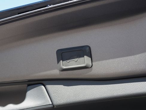 Used 2025 Toyota RAV4 XSE image 19