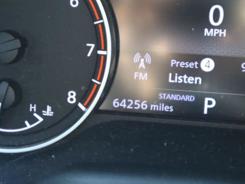 Used 2023 Nissan Rogue SV FWD image 10