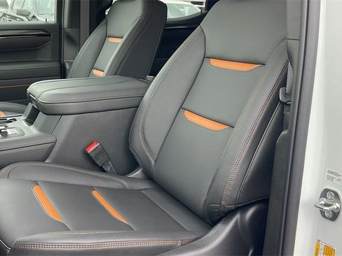 New 2026 GMC Sierra 1500 AT4 w/ AT4 Premium Package image 12