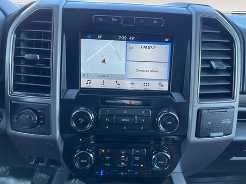 Used 2017 Ford F150 Lariat image 20