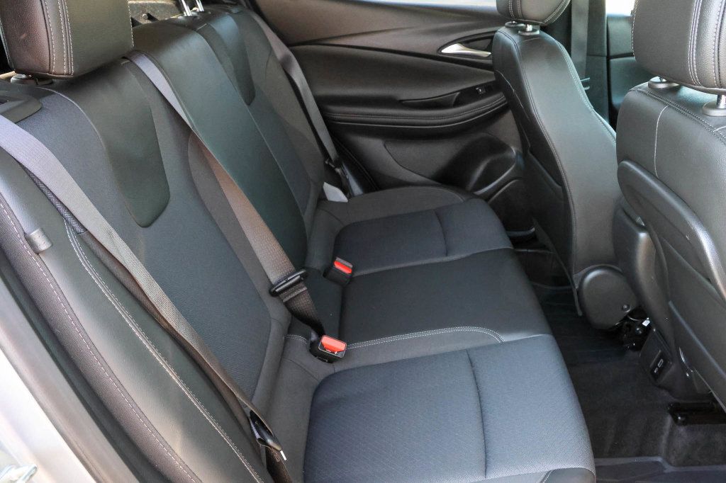 Used 2023 Buick Encore GX Preferred w/ Cold Weather Comfort Package AWD/4WD image 16