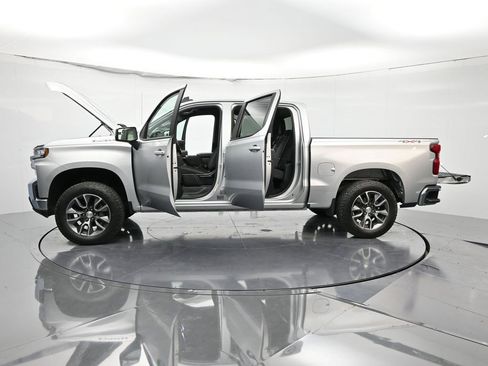 Used 2020 Chevrolet Silverado 1500 LT image 43