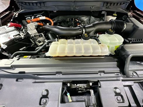 Used 2024 Ford F150 King Ranch w/ FX4 Off-Road Package image 38