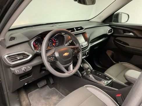Certified 2022 Chevrolet TrailBlazer LT w/ Confidence II Package image 13