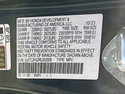 Used 2024 Acura RDX SH-AWD image 31