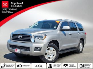 Used 2019 Toyota Sequoia SR5 AWD/4WD video 1