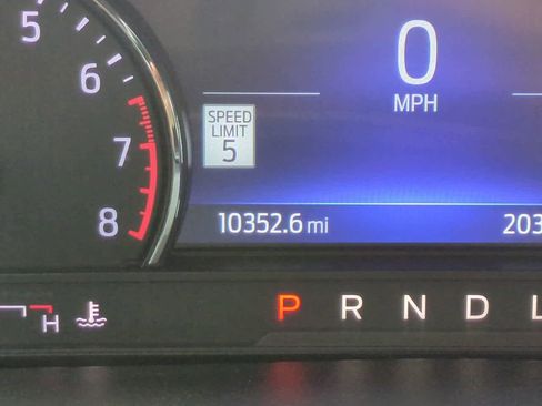 Used 2023 Ford Explorer XLT w/ Equipment Group 202A RWD image 27