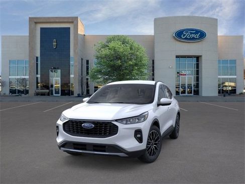 New 2026 Ford Escape SE image 2