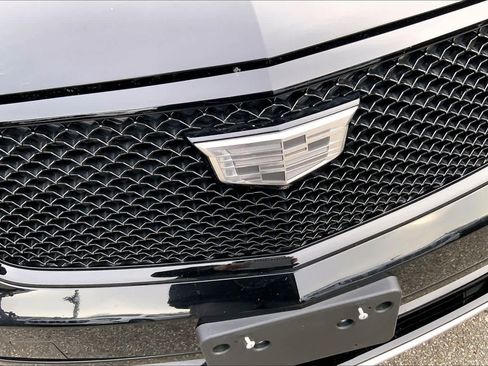 Used 2023 Cadillac XT6 Premium Luxury w/ Technology Package image 30