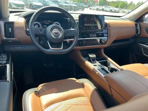 Used 2025 Nissan Pathfinder Platinum w/ Cargo Package FWD image 30