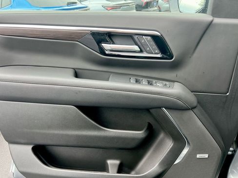 New 2025 Chevrolet Tahoe Premier image 53