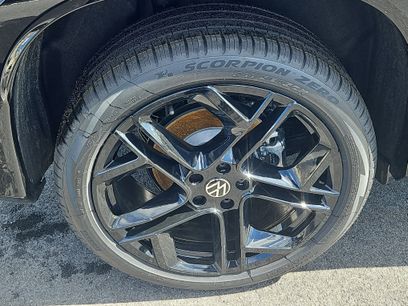 New 2026 Volkswagen Tiguan SE R-Line