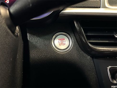 Used 2019 Kia Optima SX image 17
