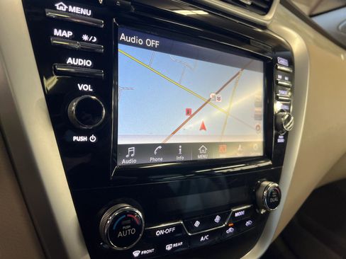 Used 2017 Nissan Murano Platinum w/ Platinum Technology Package image 22