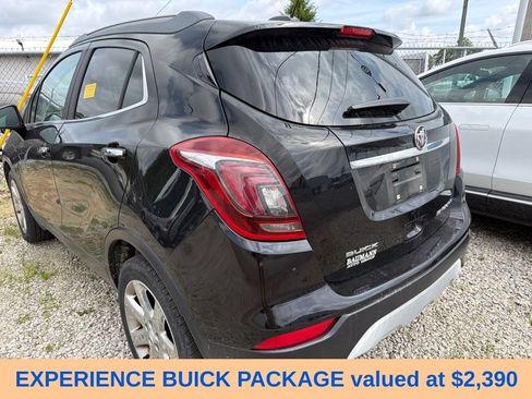 Used 2017 Buick Encore Preferred w/ Experience Buick Package FWD image 2