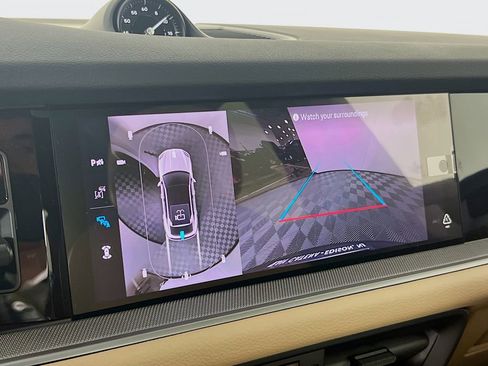 New 2026 Porsche Cayenne E-Hybrid Coupe AWD/4WD image 17