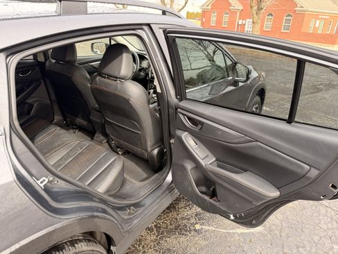 Used 2023 Subaru Crosstrek 2.5i Limited w/ Moonroof Package image 14