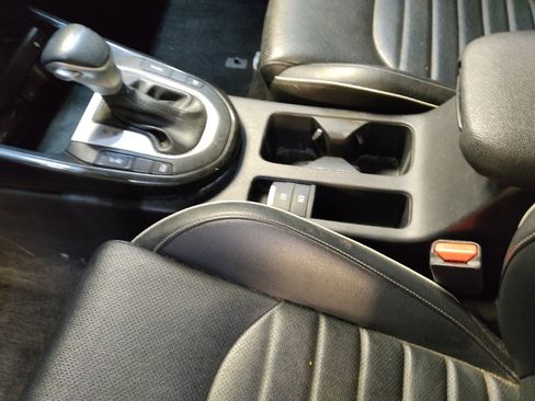 Used 2024 Kia Forte GT-Line w/ GT-Line Premium Package image 26