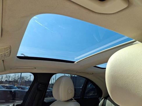 Used 2016 Mercedes-Benz C 300 Sedan image 15