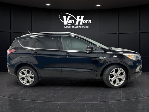 Used 2017 Ford Escape Titanium w/ Equipment Group 301A FWD image 8
