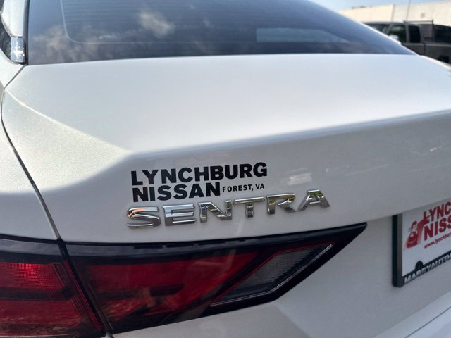 Used 2023 Nissan Sentra SV w/ SV Premium Package FWD image 12