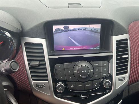 Used 2014 Chevrolet Cruze LT w/ RS Package FWD image 8