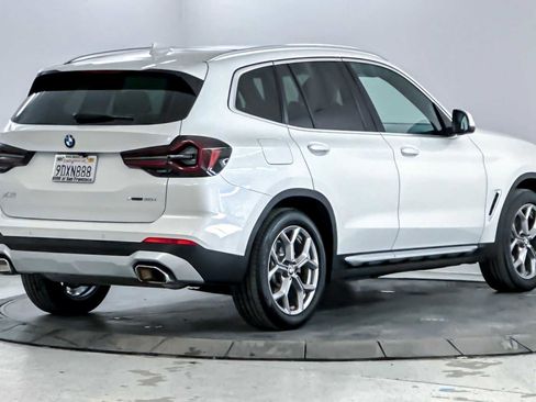 Used 2022 BMW X3 xDrive30i w/ Convenience Package w/ZPA image 2