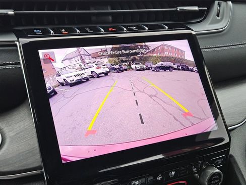 Used 2023 Jeep Grand Cherokee Overland image 21