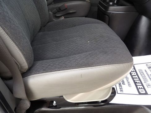Used 2020 GMC Savana 2500 w/ Driver Convenience Package RWD image 36