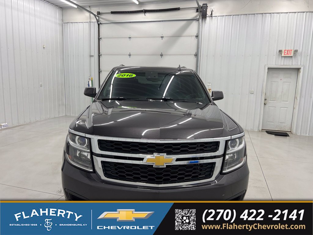 Used 2016 Chevrolet Suburban LT AWD/4WD image 7