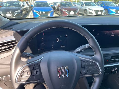 Used 2025 Buick Encore GX Preferred image 25
